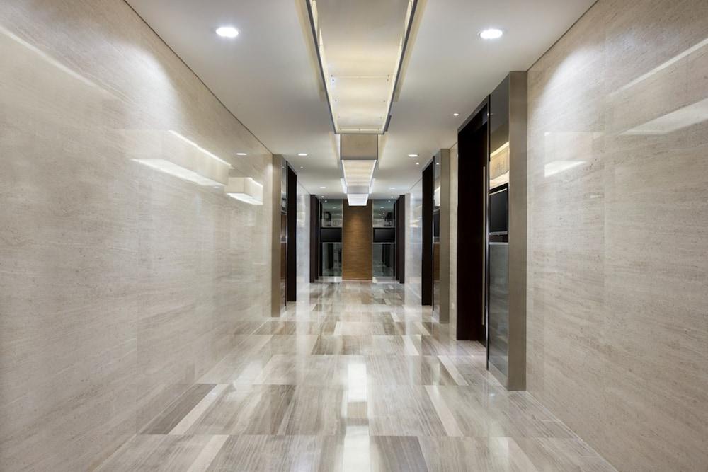 โฮเต็ล ซานติกา พรีเมียร์ ฮายาม วูรัค จาการ์ต้า Hotel จาการ์ตา ภายนอก รูปภาพ