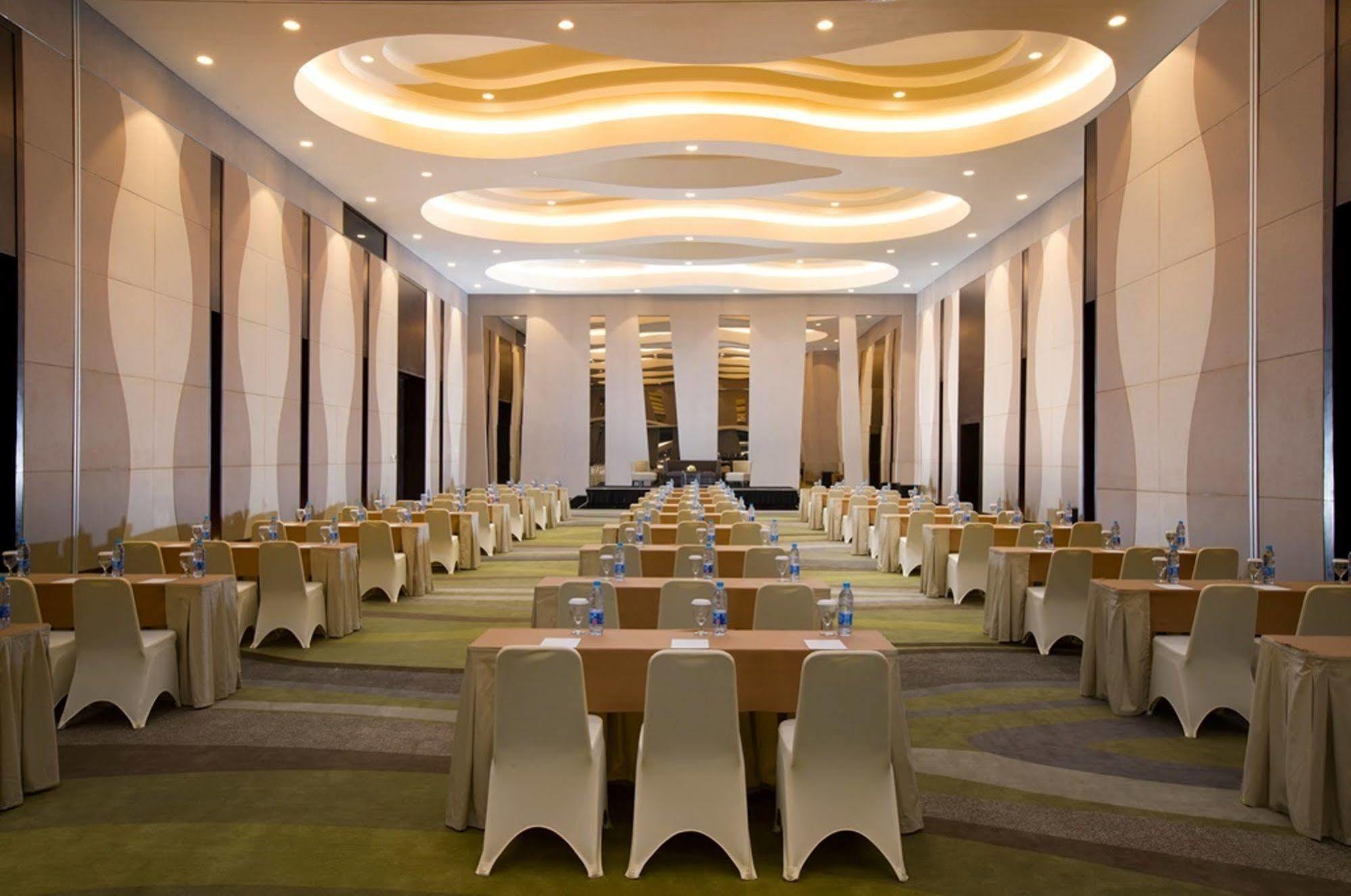 โฮเต็ล ซานติกา พรีเมียร์ ฮายาม วูรัค จาการ์ต้า Hotel จาการ์ตา ภายนอก รูปภาพ